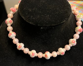 Pink flower beaded necklace