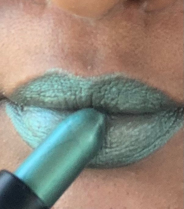 Teal green lipstick outlet