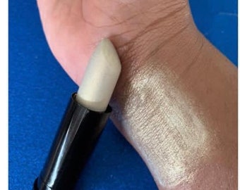 New white gold lipstick