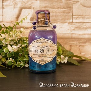 Tincture of amnesia: Colour Changing TTRPG Fantasy Potion Props and Decorations