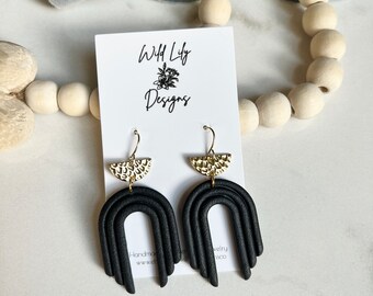 CLAY EARRINGS, Sage green arch earrings, beige clay earrings, sage clay earrings, arch clay earrings, green earrings, taupe earrings