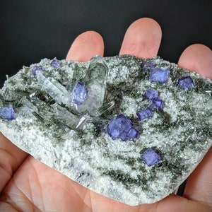 Aesthetic Purple Fluorite Mini-Cubes with Central Quartz Crystal from YGX