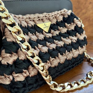 Crochet Purse - Handmade Chic Shoulder Bag with Leather Accessory