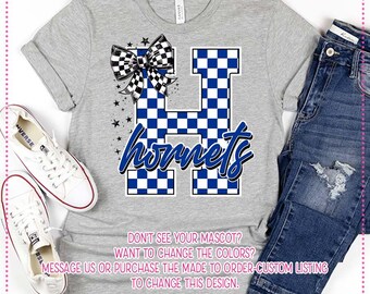 Hornets Checkered Bow PNG: Schule Maskottchen Design in Königsblau