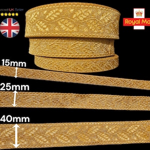 Foglia di QUERCIA intrecciata in Mylar con finiture dorate per uniformi militari, paramenti sacri e costumi eleganti.