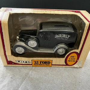 Vintage Ertl 1932 Ford Panel Delivery Bank Diecast Truck Agway 1:25 Scale NIB
