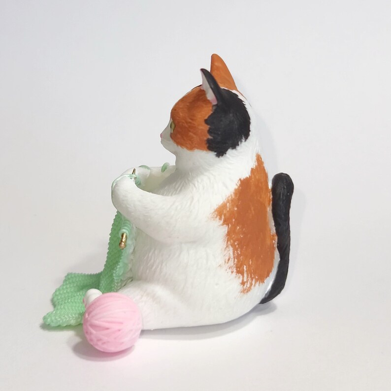 Tubby Tabbys, Knitting Kitty Fancy Furries Figurines Adorable Animal Friends Figurines and Ornaments image 5