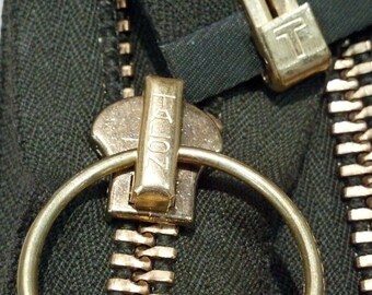 Genuine: Vintage ca.1970's nos/"Talon" USA Pull RING Separating Zipper/Heavy Duty#10Metal=31in Brass/Olive COTTON/Coat,Jacket,Leather,Parka.