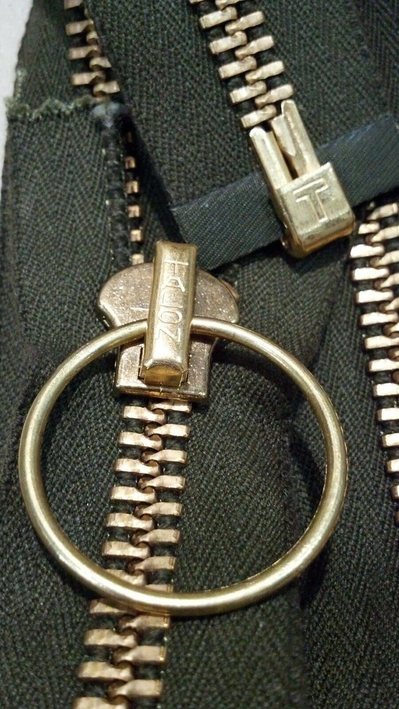 Genuine: Vintage Ca.1970's Nos/talon USA Pull RING Separating Zipper/heavy Duty10metal31in Brass/olive Cotton/coat,jacket,leather,parka. - Etsy Genuine: Vintage Ca.1970's Nos/talon USA Pull RING Separating Zipper/heavy Duty10metal31in Brass/olive Cotton/coat,jacket,leather,parka. - Etsy