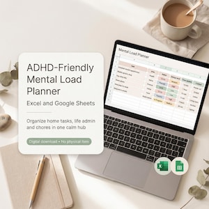 Op de afbeelding: Een laptop met een spreadsheet met de titel "Mental Load Planner" staat naast een notitieblok, pen en een kop koffie. Het scherm toont een takenlijst met gebieden voor status, energieniveau en benodigde tijd. Een digitale download wordt geadverteerd.