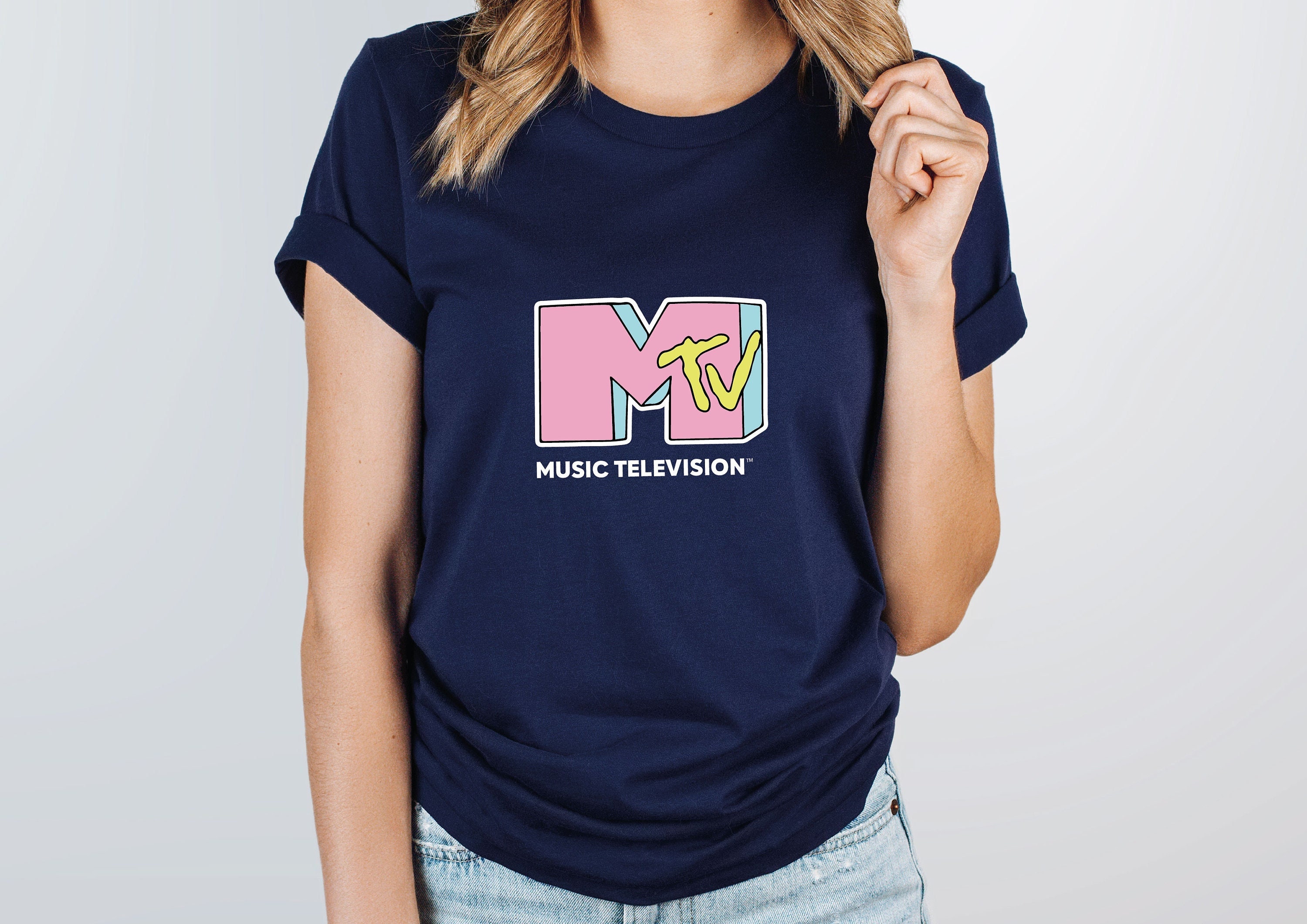 MTV Pink Logo T Shirt MTV Logo Pink 