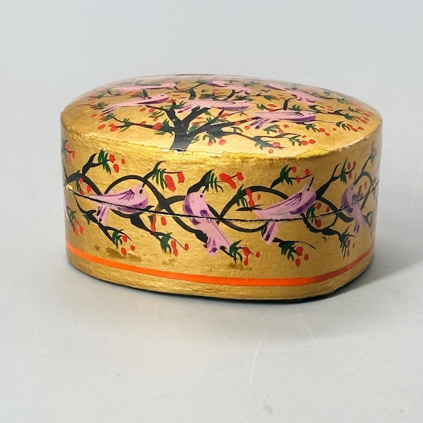 Vintage, Kashmir, India, paper mache, Papier-mâché, lacquer, hand made, hand painted, trinket box, tree, birds, lilac, purple, gold