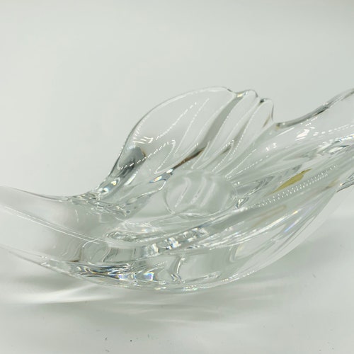 Baccarat shops crystal flying stylised dove candle holder, Mid Century, beautiful lines designed by Tony Henry HobbelAmsterdam