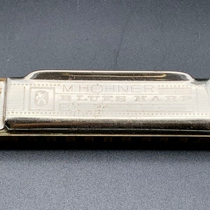 HOHNER Porte-harmonica pour juge - Blues Harp, trémolo, octave