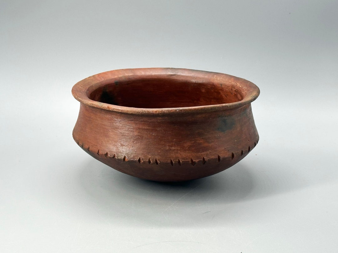 Vintage Primitive Terracotta Matte Clay Round Bottom Pot Etsy