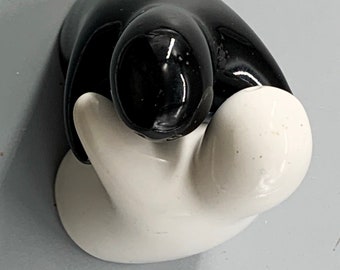 Vintage 80's 1980's hugging salt and pepper shakers black and white