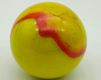 Vintage hand made huge large 40 mm glass  Japanese marble yellow red opaque crease pontil toy collectible HobbelAmsterdam