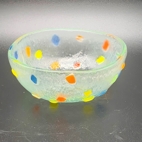 Vintage 1980's 80's clear textured recycled  fused glass small  bowl coloured applied fused dots HobbelAmsterdam