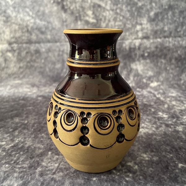 RARE Pottery Vase Made at the Stratford Upon Avon Ceramics Studio designed by Roy Clarke (1980s)