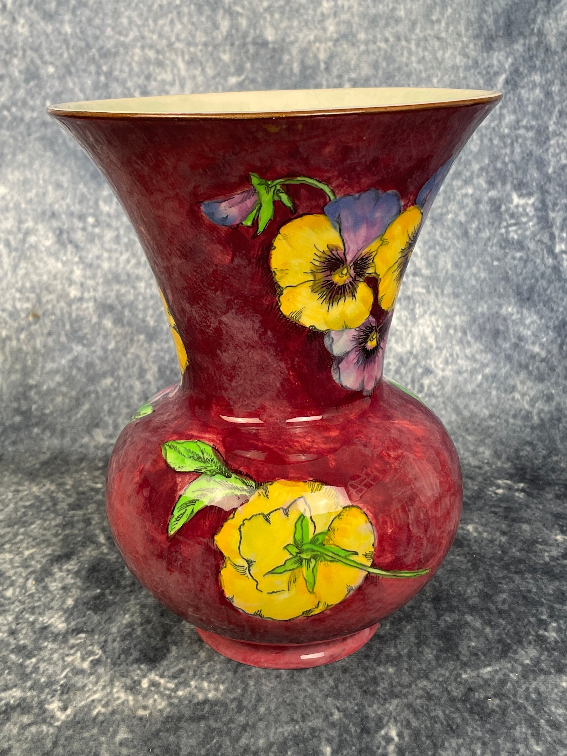 Royal Doulton Red Mottled Pansy Vase Design 6402 Issued 1931 to 1960 ...