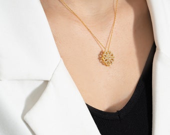 Collana Argento Placcato Con Ciondolo A 4 Cuori Pavé Di Zirconi: Fiorita Ed Elegante - Foto 3