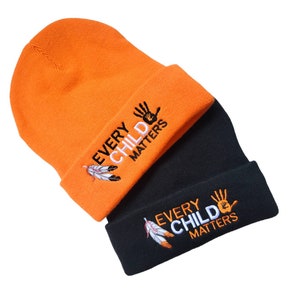 Bonnet abeille de haute qualité Every Child Matters de haute qualité avec logo brodé - Collecte de fonds pour les Premières Nations à but non lucratif