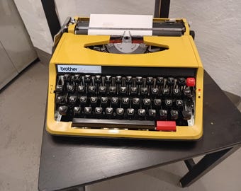 Brother Deluxe 850 TR typemachine, vintage reistypemachine, cadeau, volledig functioneel, felgeel