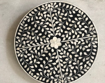 Bone inlay rotating lazy susan or table centrepiece in black floral pattern