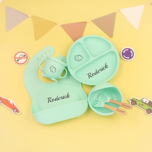 Personalisierte Silikon Teller, Entwöhnung Set,Baby Lätzchen Baby, Kinder Schüssel Geschirr Tischset Löffel Gabel Strohbecher,Fütterung Set mit Name Green