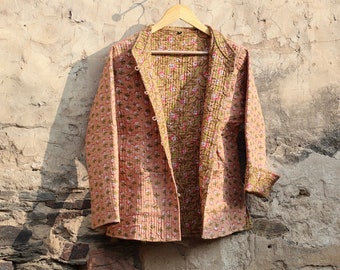 Veste indienne en tissu de coton kantha matelassé à la main, élégant manteau floral marron et vert pour femme, gilet réversible pour elle
