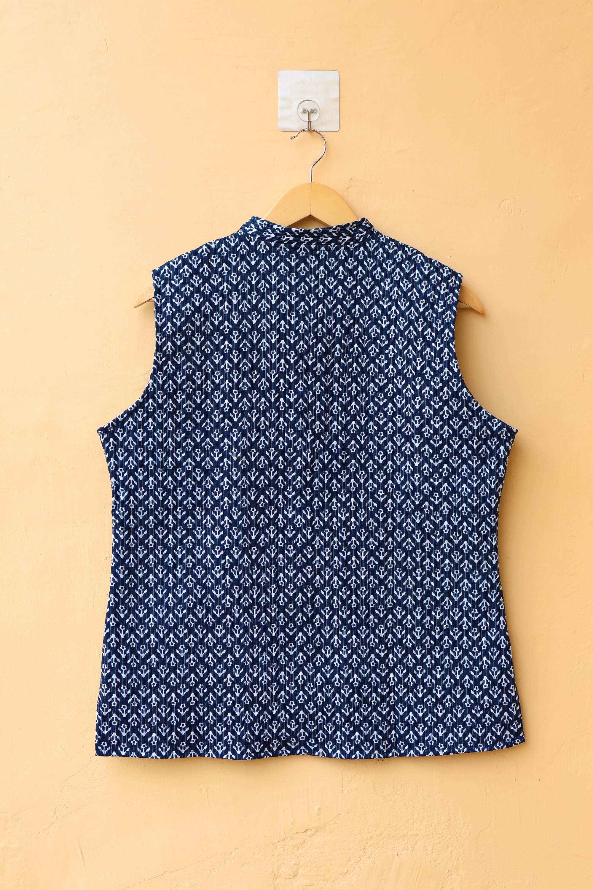Cotton sleeveless jackets for ladies sale