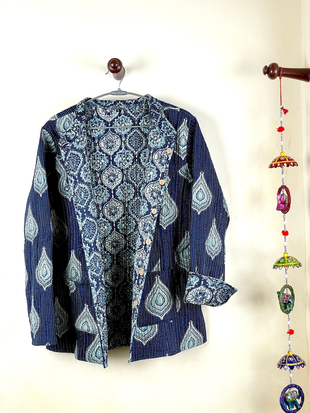 Indian Handmade Quilted Cotton Fabric Jacket Stylish Blue & White