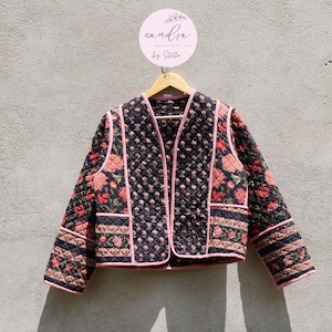 Indian Vintage Quilted Cotton Jacket, Handcrafted Boho Floral Reversible Coat – Kantha Kimono Style Short Jacket for Women, Gift for Her