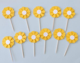 Yellow Daisy Cupcake Toppers: Double Sided Party Picks