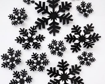 Black Cardstock Snowflakes: Modern Holiday Wall Decor