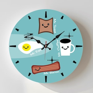 MCM Retro Breakfast Clock – Smiley Egg, Coffee, Toast, Bacon Starbursts (9.8" Wood)