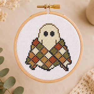 Spöket i quiltkorsstygnsmönster, mysig Halloweendekoration, folkkonst PDF (digital nedladdning)