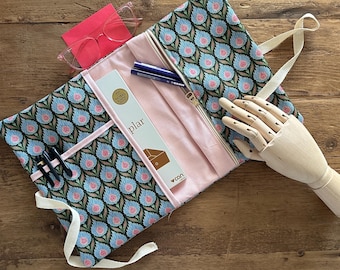 Handmade Retro Book Sleeve – A5 Cotton Organizer with Zipper Pocket, gift for book lovers