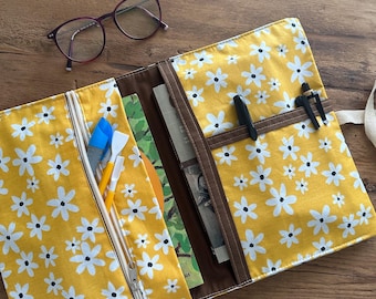 Daisy Pattern Yellow Book Sleeve – Handmade A5 Organizer with Zipper Pocket