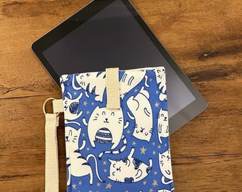 Handmade Padded Kindle, Remarkable Sleeve. Comic Cat Kobo Pouch with Strap