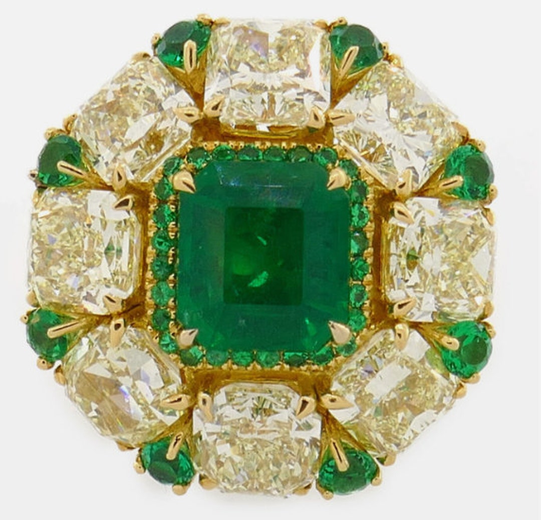 9ct Yellow Gold 0.12ct Diamond Emerald Ring main image 0