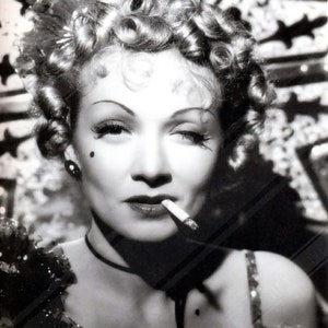 Marlene Dietrich Poster, Caberet Singer, Vintage Photo - Iconic Marlene Dietrich Print - Hollywood Silver Screen Star