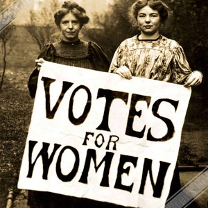 Suffragettes Poster, Votes For Women Print, Vintage Photo Christabel Pankhurst, Annie Kenney UK, EU USA Domestic Shipping