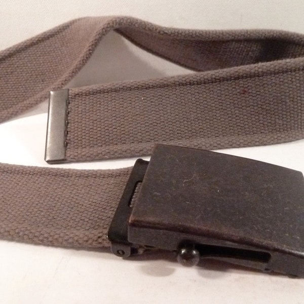 Ceinture de surplus militaire en coton et boucle à loquet