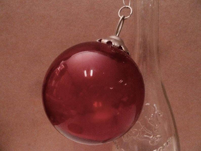 Very beautiful Christmas ball in thick deep red glass 10 cm in diameter image 2