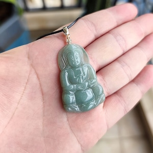 Guanyin Pendant Authentic Guanyin Buddha Jadeite Jade Pendant Necklace Natural Burmese Grade A