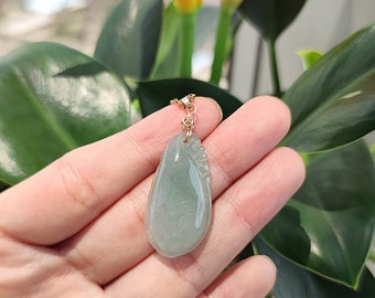 ビルマ　翡翠　ネックレス　天然石　美術品　骨董品 5月誕生石ビルマ翡翠ネックレス（14×10㎜） ネックレス