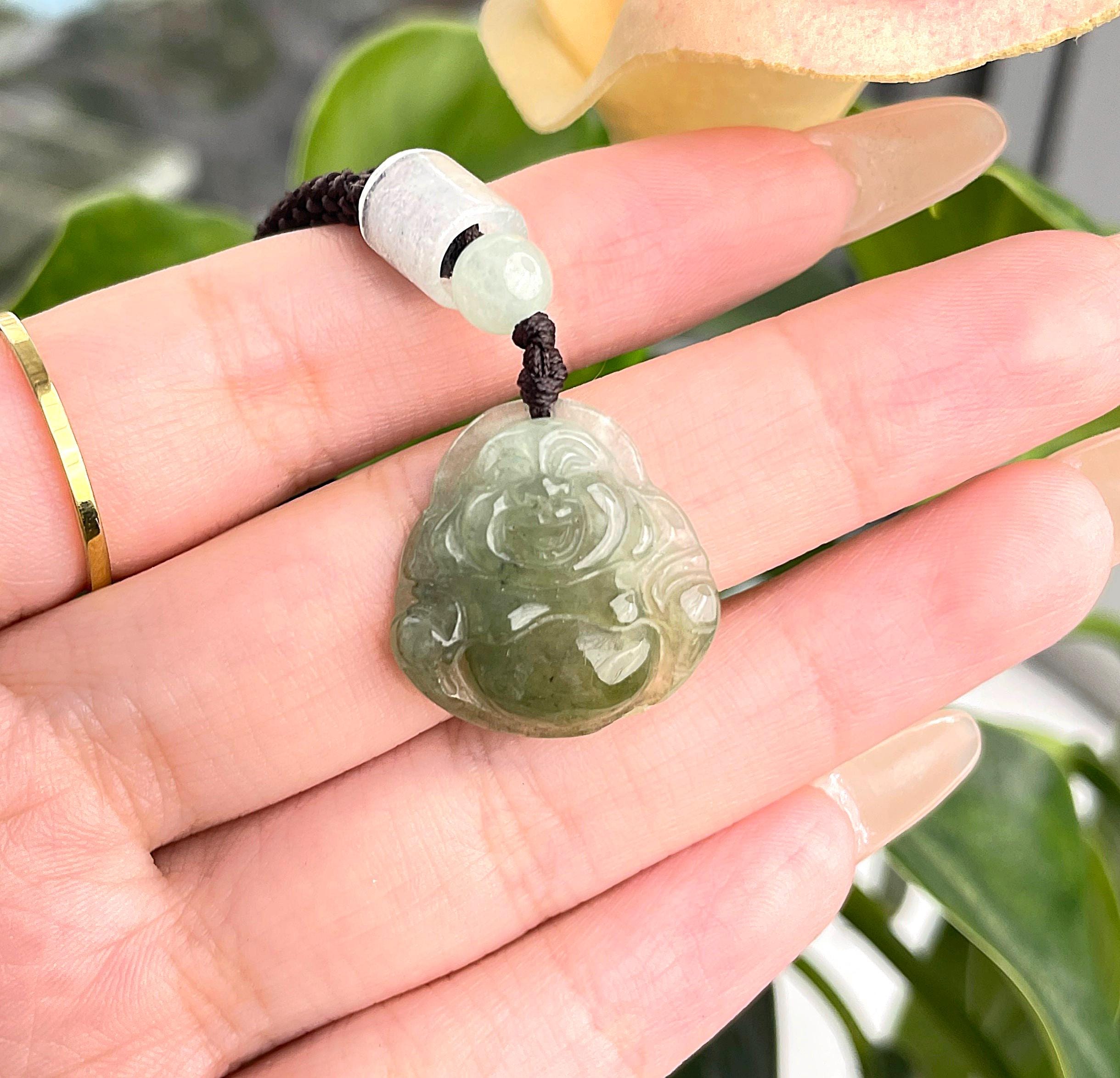 笑う仏陀の翡翠ペンダント：ビルマ産A級翡翠ネックレス - Etsy 日本