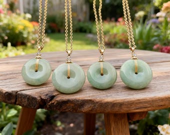 本物のドーナツジェダイト翡翠ペンダントネックレス天然ビルマグレード