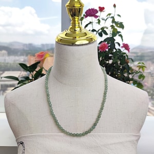 Green Serpentine Beaded Necklace: Natural Jade Style, 55cm